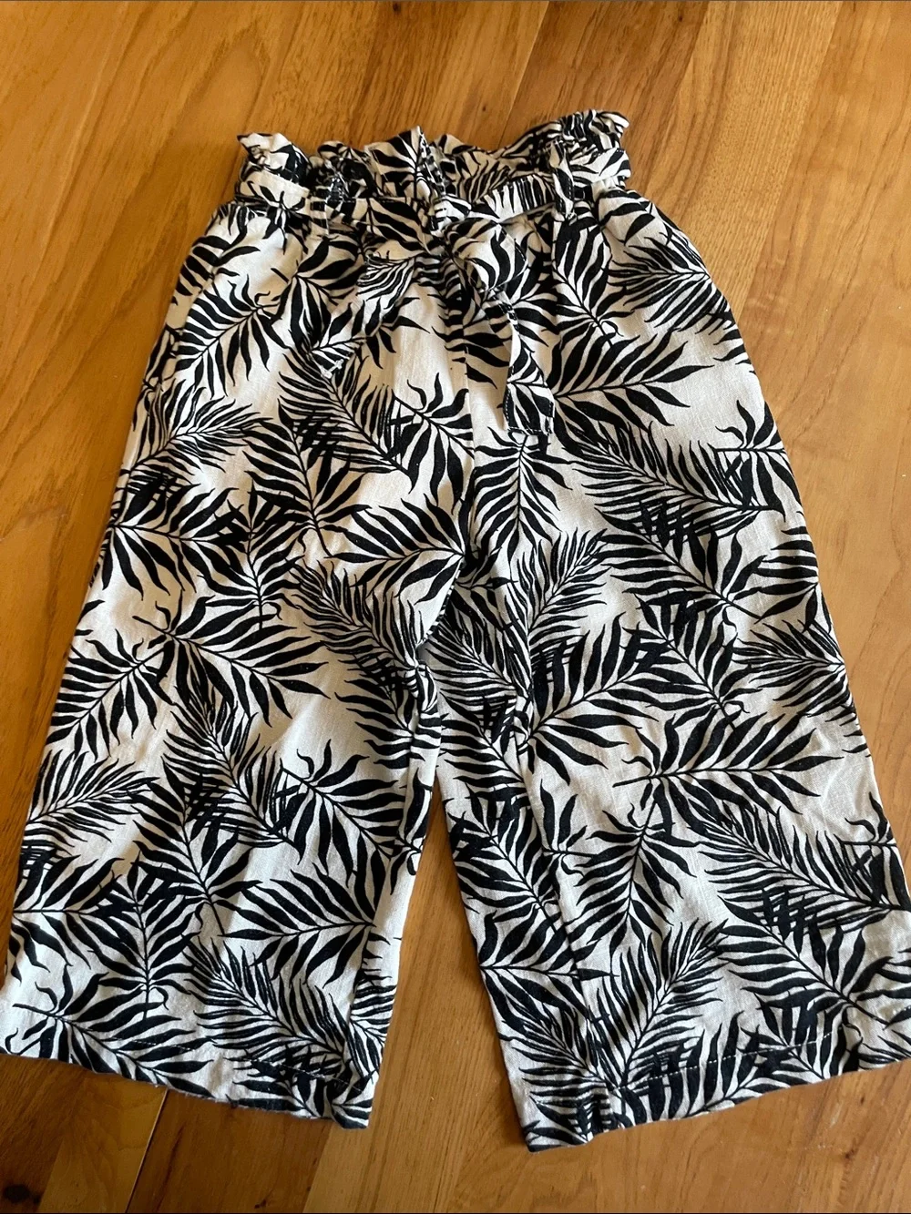 btween Black & White Leaf-Print Wide Leg Matching Set - Picture 6 of 6